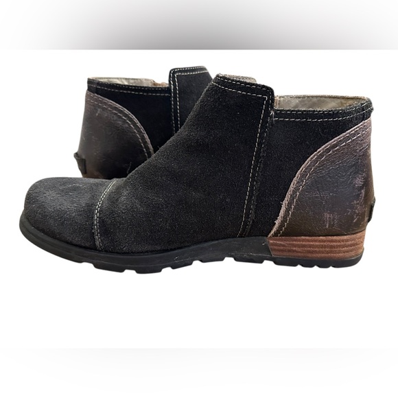Sorel Major Low Ankle Boots Booties Black Leather Side Zip Women Size 8 B19 - Picture 8 of 10
